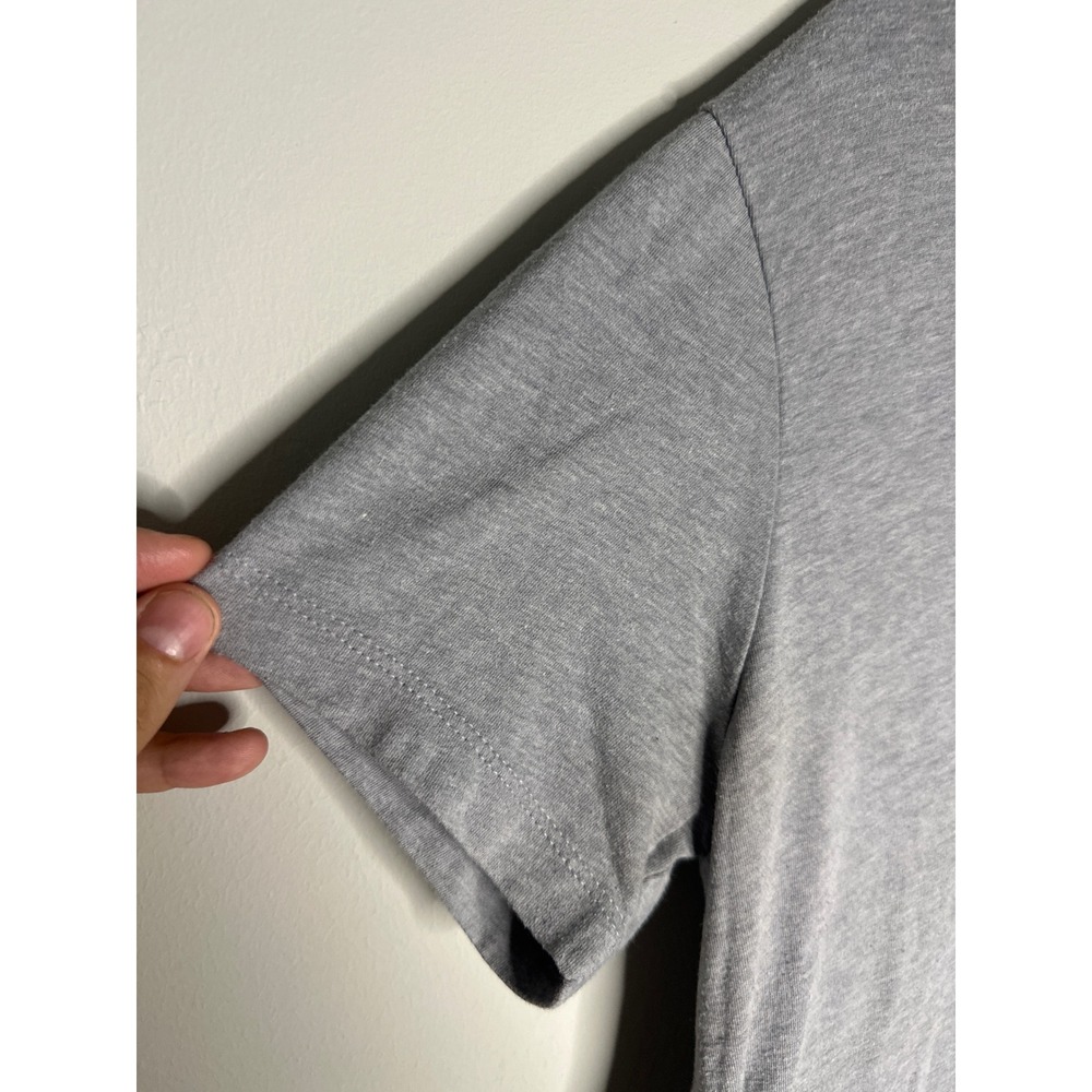 Tesla Women in Tesla Gray V-Neck Short Sleeve T-Shirt - Picture 2 of 6